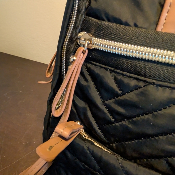 Skip Hop Suite Backpack - Luxe Black & Gold Quilted - Commuter & Multi-Use Bag - Picture 5 of 16